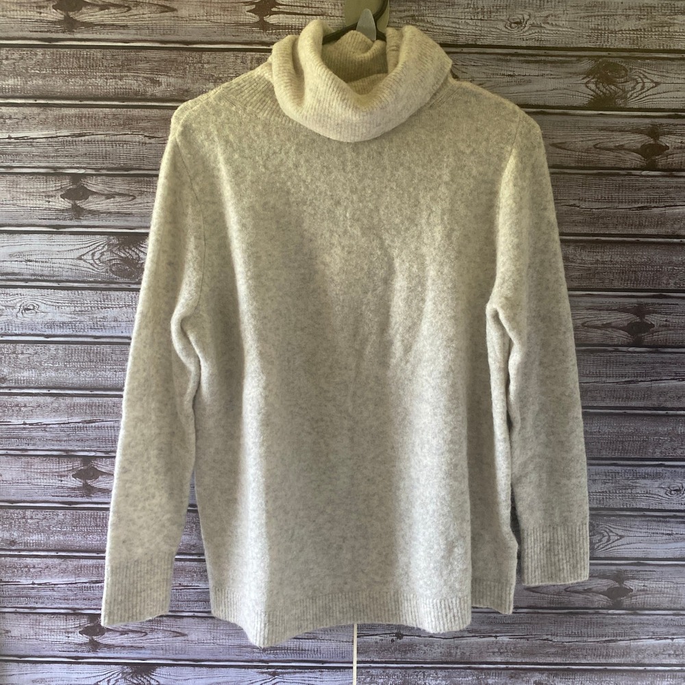 Joie Women's Long-Sleeved Turtleneck Sweater Size M White Gray NWT